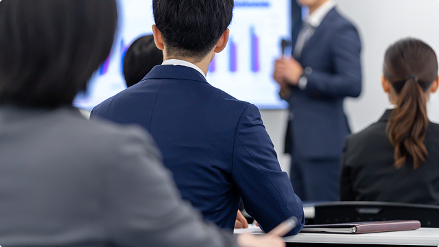 定期的な社内スキルアップ試験の実施