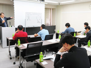 野中清志氏の【成功するワンルームマンション投資法】セミナーの様子