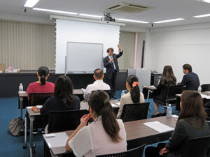 野中清志氏の【成功するワンルームマンション投資法】セミナーの様子